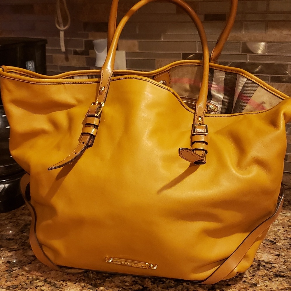 Burberry bag